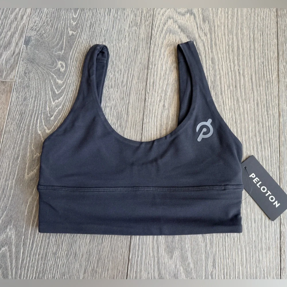 Peloton x Lululemon Align Bra in Black Size 4